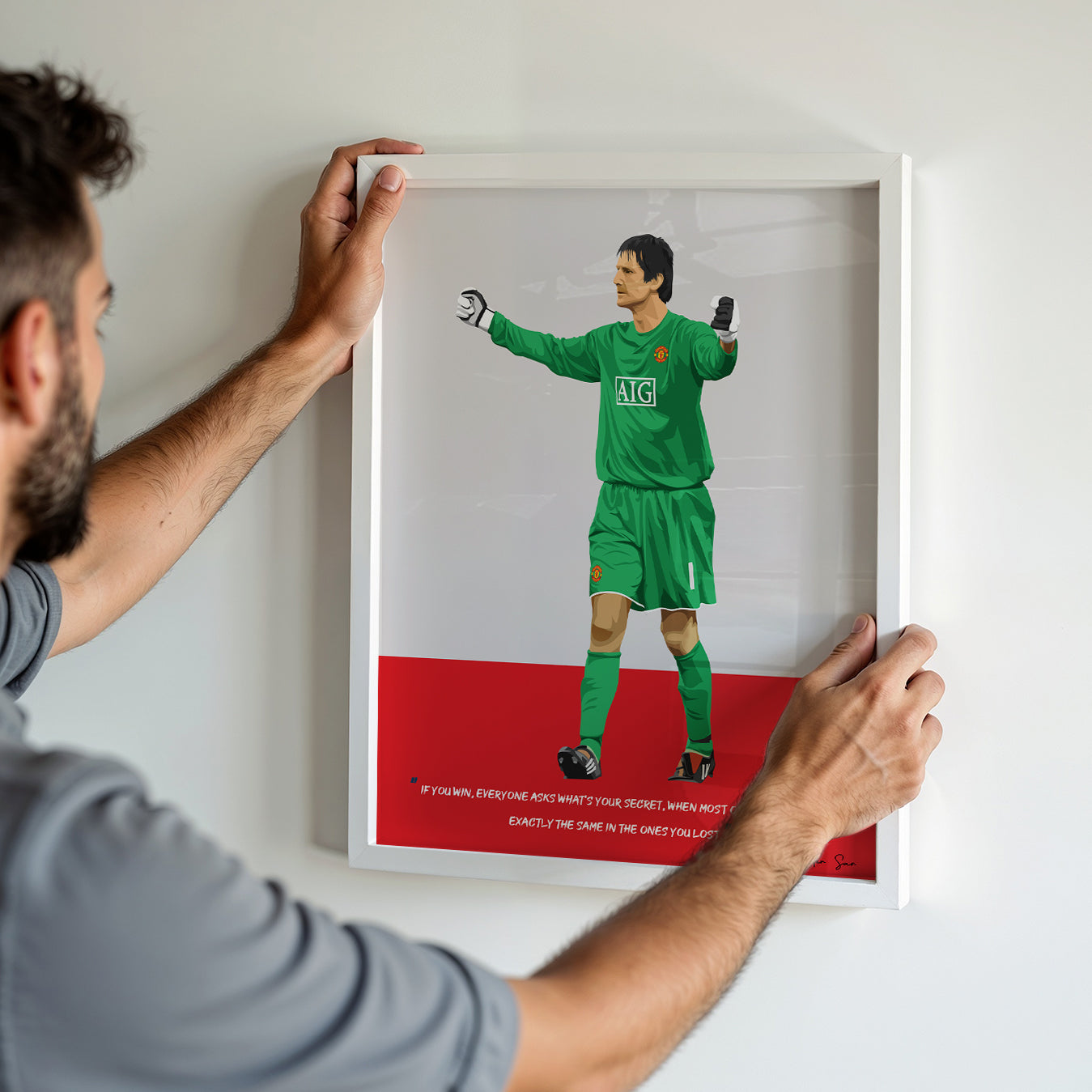 Edwin van der Sar Manchester United Framed Poster